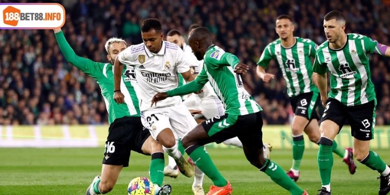 Soi kèo Real Madrid vs Real Betis - Kền Kền Trắng dễ dàng thắng áp đảo